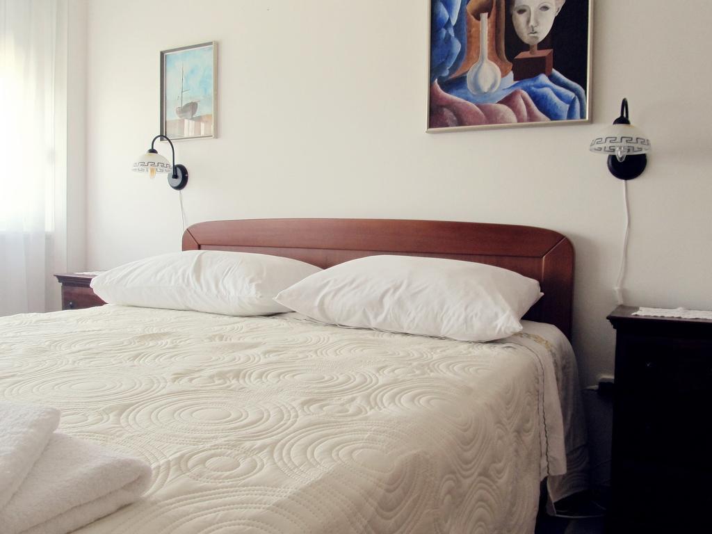 Apartment Jazine Zara Esterno foto