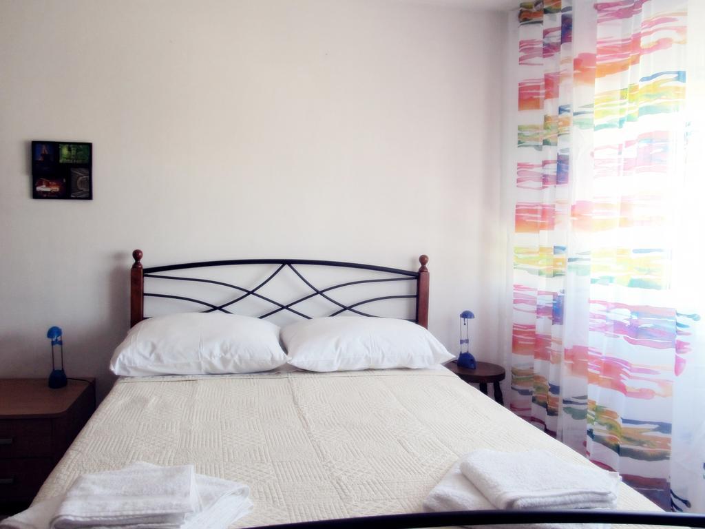 Apartment Jazine Zara Esterno foto