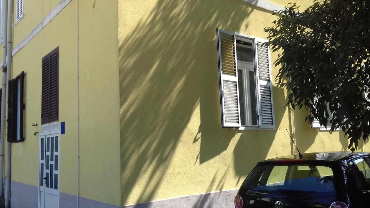 Apartment Jazine Zara Esterno foto